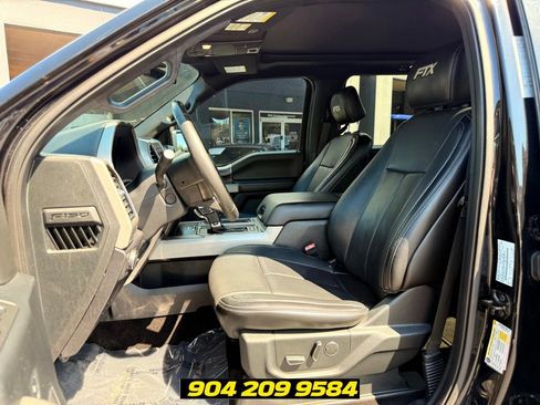 Used 2018 Ford F150 Lariat w/ Equipment Group 502A Luxury AWD/4WD image 19