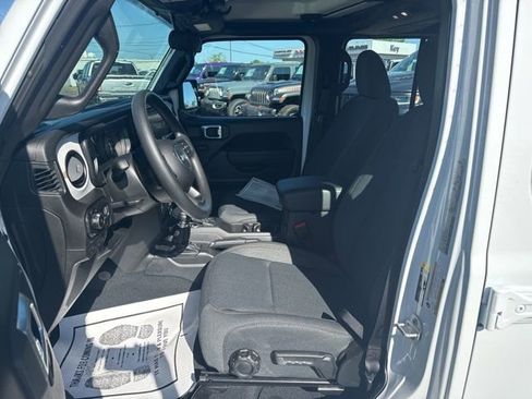 New 2026 Jeep Wrangler Unlimited Sport AWD/4WD image 10