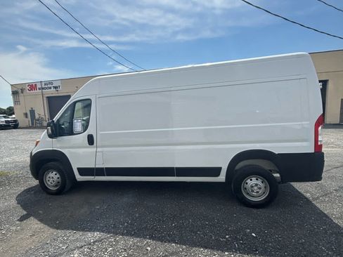 Used 2023 RAM ProMaster 2500 FWD image 5