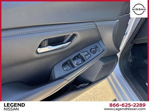 Used 2023 Nissan Sentra SV image 14