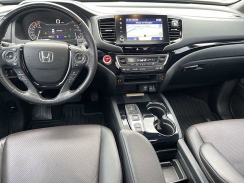 Used 2023 Honda Ridgeline Black Edition image 16