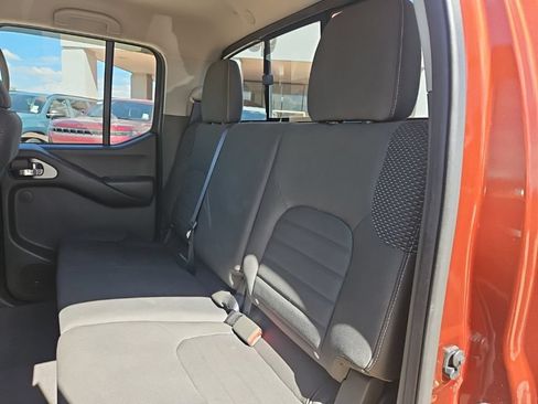 Used 2016 Nissan Frontier PRO-4X AWD/4WD image 17