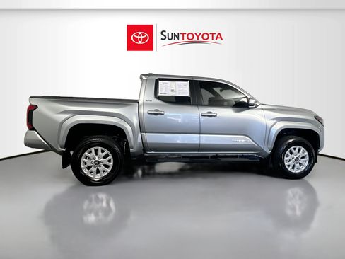 Used 2024 Toyota Tacoma SR5 RWD image 2