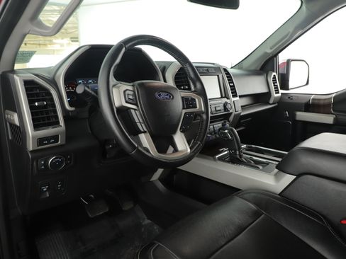 Used 2017 Ford F150 Lariat image 8