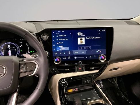 Used 2026 Lexus NX 350 AWD w/ Accessory Package (2T) image 8