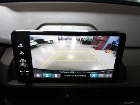Used 2024 Honda CR-V EX-L image 31