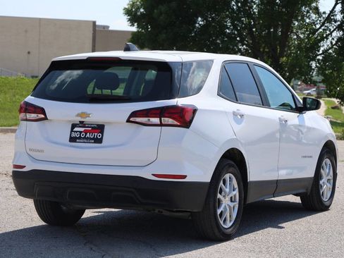 Used 2024 Chevrolet Equinox LS image 9