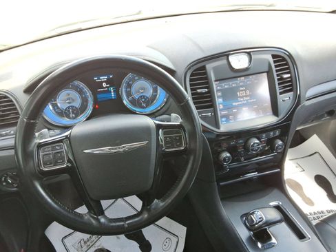 Used 2014 Chrysler 300 S AWD/4WD image 12