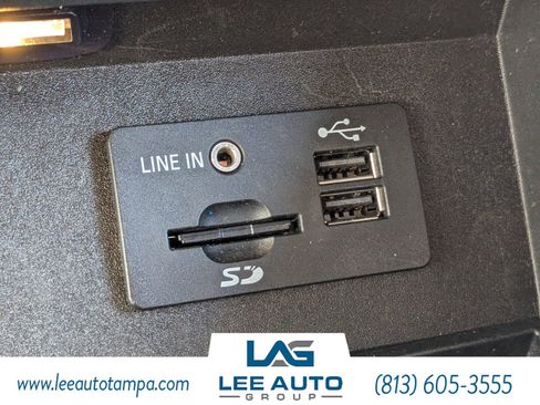 Used 2015 Ford F150 XLT w/ Equipment Group 302A Luxury AWD/4WD image 22