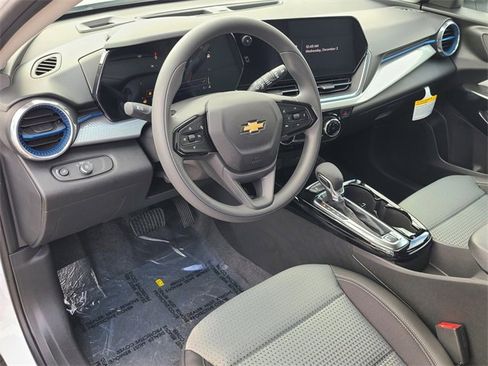 New 2026 Chevrolet Trax LT image 21