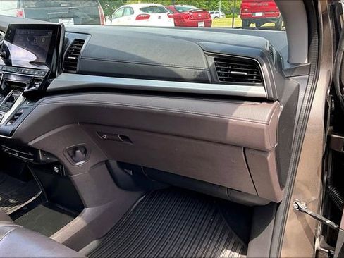 Used 2018 Honda Odyssey EX-L image 21