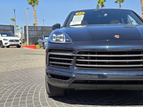 Used 2022 Porsche Cayenne Platinum Edition AWD/4WD image 10