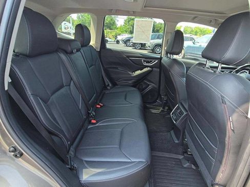 Used 2020 Subaru Forester Limited w/ Popular Package #3 AWD/4WD image 12