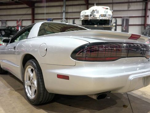 Used 1996 Pontiac Firebird Formula image 6