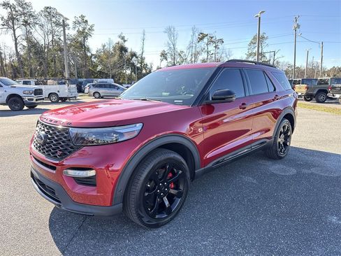 Used 2022 Ford Explorer ST w/ Equipment Group 401A image 6