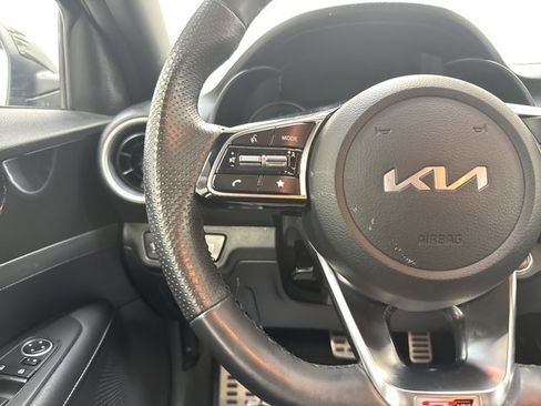 Certified 2023 Kia Forte GT-Line w/ GT-Line Technology Package FWD image 17