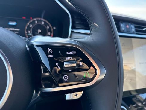 Used 2026 Jaguar F-PACE R-Dynamic S AWD/4WD image 22