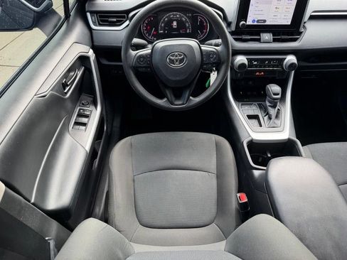Used 2023 Toyota RAV4 LE FWD image 16