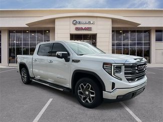 Used 2022 GMC Sierra 1500 SLT w/ SLT Convenience Package video 2