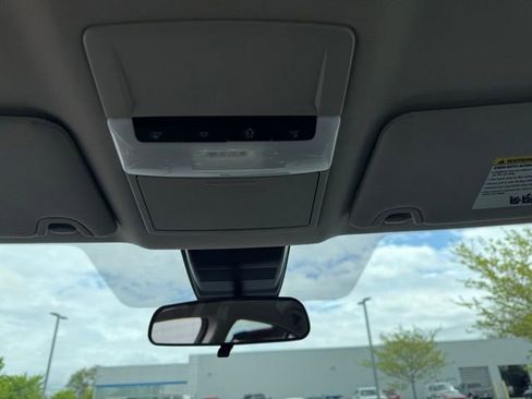 Certified 2025 Nissan Altima 2.5 SV FWD image 16