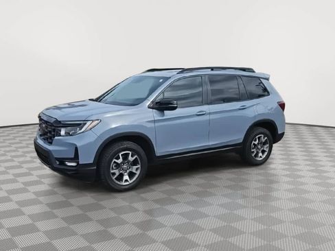 Certified 2022 Honda Passport TrailSport image 4