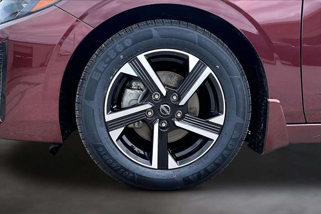 Used 2024 Nissan Sentra SV w/ All-Weather Package FWD image 32