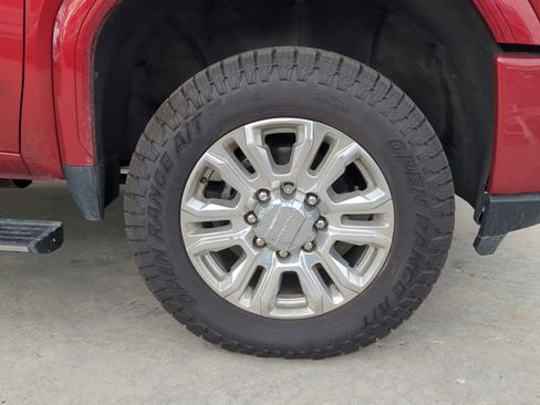 Used 2023 GMC Sierra 3500 Denali image 30