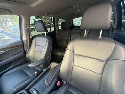 Used 2021 Honda Pilot Special Edition image 7