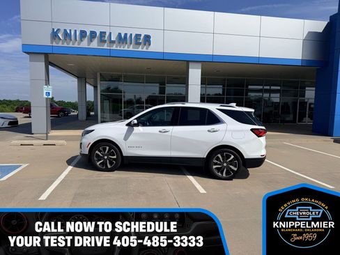 Used 2023 Chevrolet Equinox Premier FWD image 1
