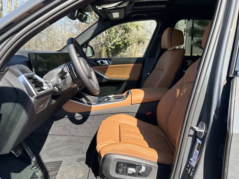New 2026 BMW X5 M60i image 14