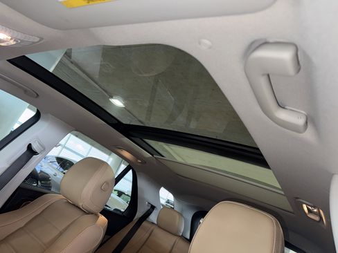 Used 2025 Mercedes-Benz GLE 350 4MATIC image 33