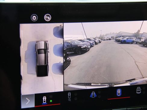 Certified 2024 GMC Canyon AT4X image 30