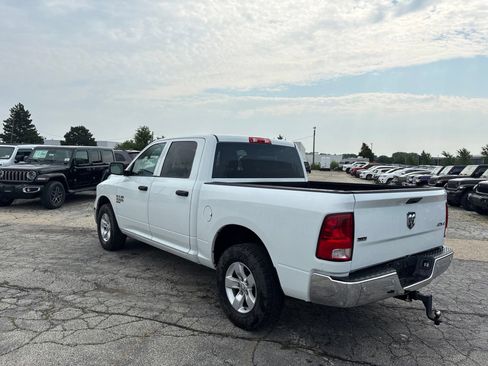 Used 2022 RAM 1500 Classic SLT w/ Electronics Group AWD/4WD image 8