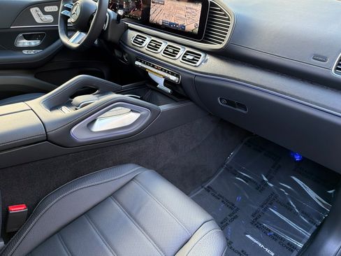 New 2026 Mercedes-Benz GLS 450 4MATIC image 16