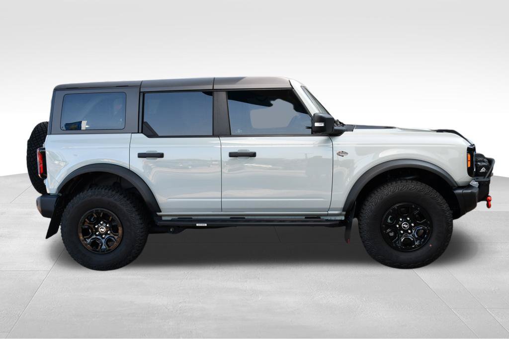 Used 2023 Ford Bronco Wildtrak AWD/4WD image 10