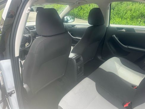 Used 2017 Volkswagen Jetta S FWD image 13