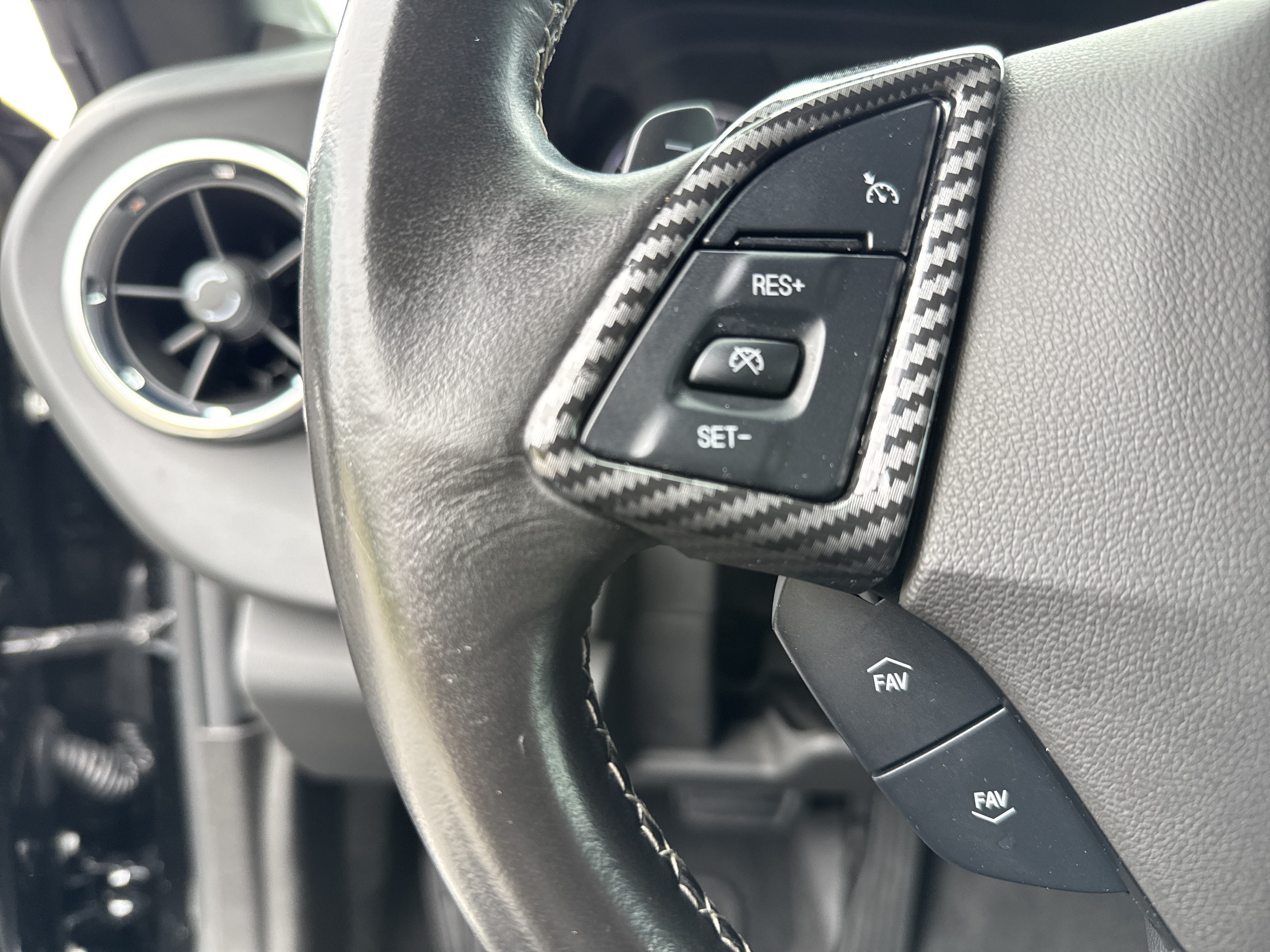 Used 2023 Chevrolet Camaro LT RWD image 19