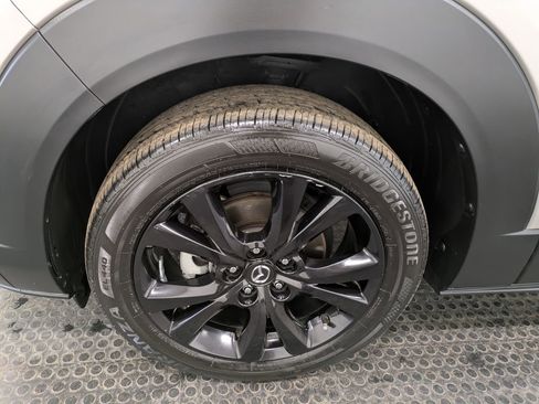 Used 2024 MAZDA CX-30 AWD 2.5 S w/ Select Sport Pkg image 8