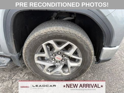 Used 2024 GMC Sierra 1500 SLT w/ SLT Premium Plus Package AWD/4WD image 9