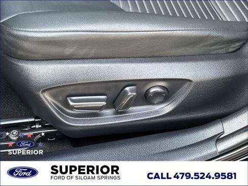Used 2024 Toyota Camry SE FWD image 16