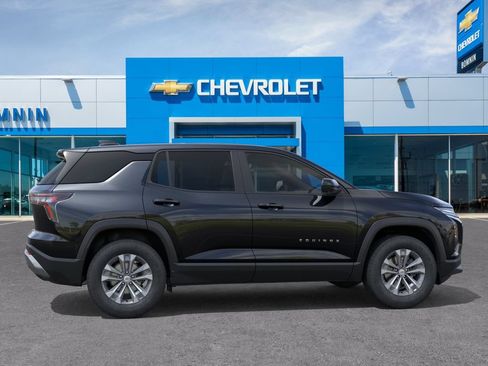 Used 2026 Chevrolet Equinox LT w/ Safety and Technology Package AWD/4WD image 6