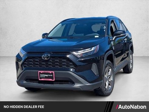 Used 2024 Toyota RAV4 XLE w/ Weather Package AWD/4WD image 1