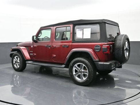 Used 2021 Jeep Wrangler Unlimited Sahara image 5