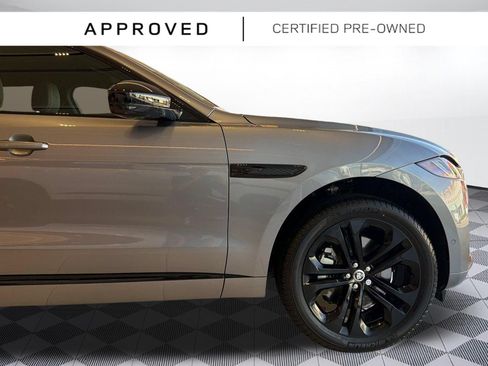 Used 2025 Jaguar F-PACE R-Dynamic S AWD/4WD image 35