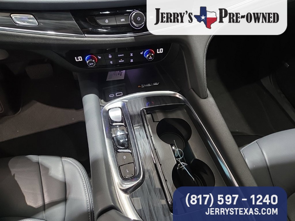 Used 2023 Buick Enclave Essence w/ Experience Buick Package FWD image 12
