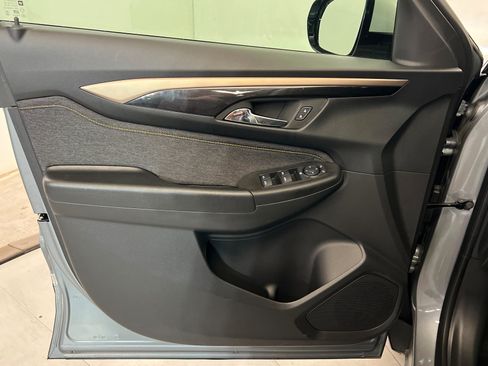 New 2026 Chevrolet TrailBlazer ACTIV AWD/4WD image 16