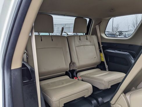 Used 2013 Toyota 4Runner Limited image 39