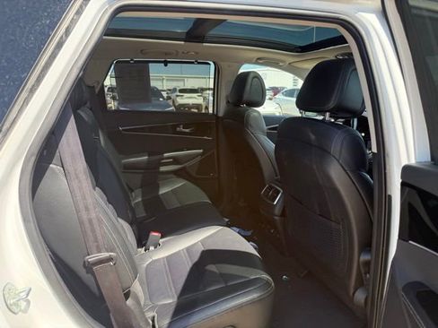 Used 2016 Kia Sorento SX FWD image 20