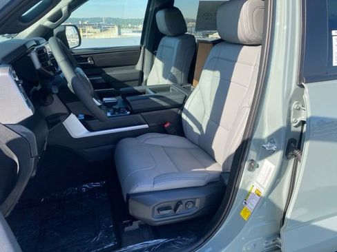 New 2026 Toyota Tundra SR5 AWD/4WD image 19