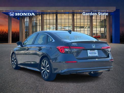 Certified 2023 Honda Civic EX image 4